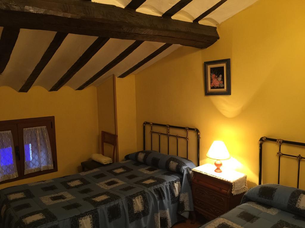 La Alpargateria Bed & Breakfast Villafranca Montes De Oca Exterior photo